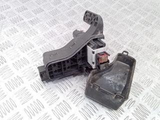 блок предохранителей Toyota Corolla Verso 2 поколение AR10 2007, 2.2 л., дизель, МКПП