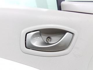 ручка внутренняя передняя левая Renault Zoe 1 поколение 2018