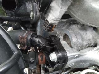фланец (тройник) системы охлаждения Renault Clio 3 поколение 2008, 1.5 л., дизель, МКПП, 8200337841