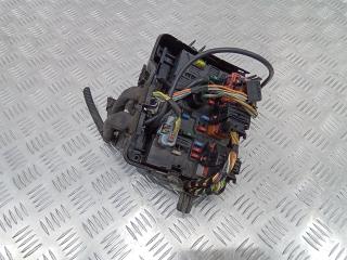 блок предохранителей Citroen C2 1 поколение 2007, 1.6 л., бензин, АКПП, 9664055480, L03