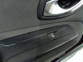 кнопка стеклоподъемника двери Renault Grand Scenic 3 поколение 2010