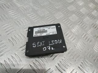 блок розжига ксенона SEAT Leon 2 поколение 2007, 7L6941329