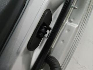 ограничитель открывания двери Nissan Qashqai 1 поколение 2007