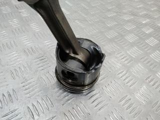 поршень Renault Megane 2 поколение 2006