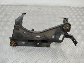кронштейн (крепление) BMW 3 серия E90/E91/E92/E93 2007, 3.0 л., бензин, кабриолет, 6768644