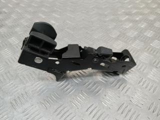 кронштейн (крепление) BMW 3 серия E90/E91/E92/E93 2007, 3.0 л., бензин, кабриолет, 54377183274, 54377183273-05