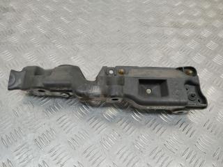 крепление ( кронштейн ) крыла Renault Scenic 3 поколение 2011, 631220010R