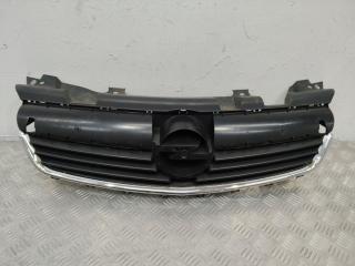 решетка радиатора Opel Zafira 2 поколение (B) 2006, 13136136