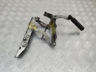 петля капота левая Mercedes-Benz S-Класс W221 2006, A2218800328