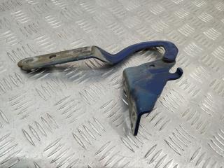петля капота правая Mercedes-Benz Vito W639 2005, A6397500351