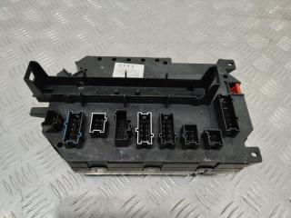 блок предохранителей Mercedes-Benz S-Класс W221 2006, A2215403150