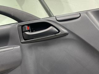ручка внутренняя передняя левая Isuzu Elf 6 поколение [2-й рестайлинг] 2022
