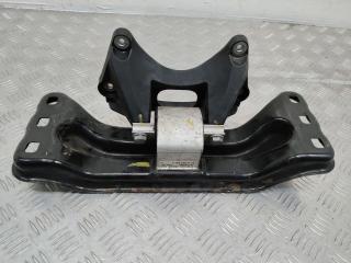 подушка крепления КПП Mercedes-Benz E-Класс W213/S213/C238/A238 2016, A2132401302