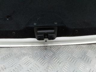 замок багажника Skoda Octavia 3 поколение (A7) 2013, хетчбэк 5 дв., 5E5827520, 5E0827505