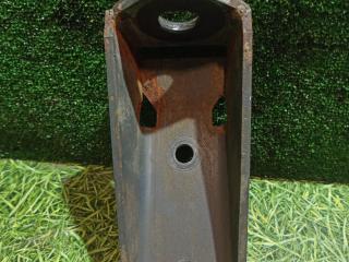 крепление амортизатора DAF XF 105 1 поколение 2010, дизель, МКПП, 1437841