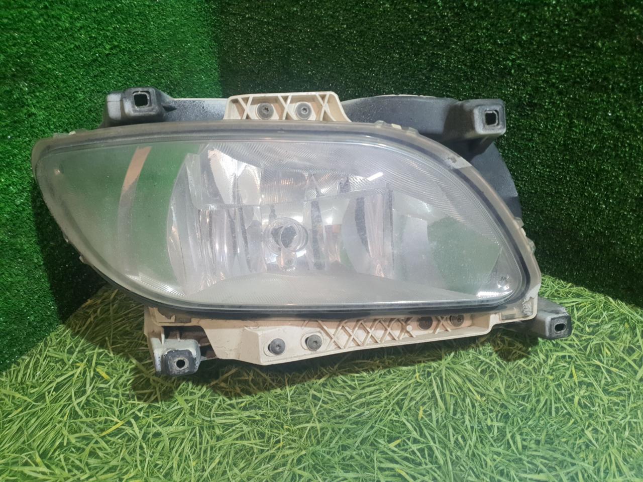 фара противотуманная правая DAF XF 106 1 поколение 2014, 12.9 л., MX-13 340, дизель, МКПП, 1835885, 2032702, 1ND010223-241 - фото №1