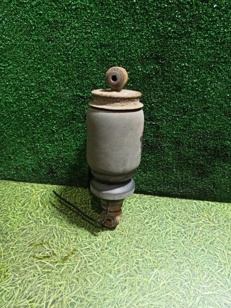 пневмоподушка подвески кабины MAN TGA 1 поколение 2003, 12.0 л., D 2866 LF28, дизель, МКПП, 81417226057, W02M588046 - фото №1