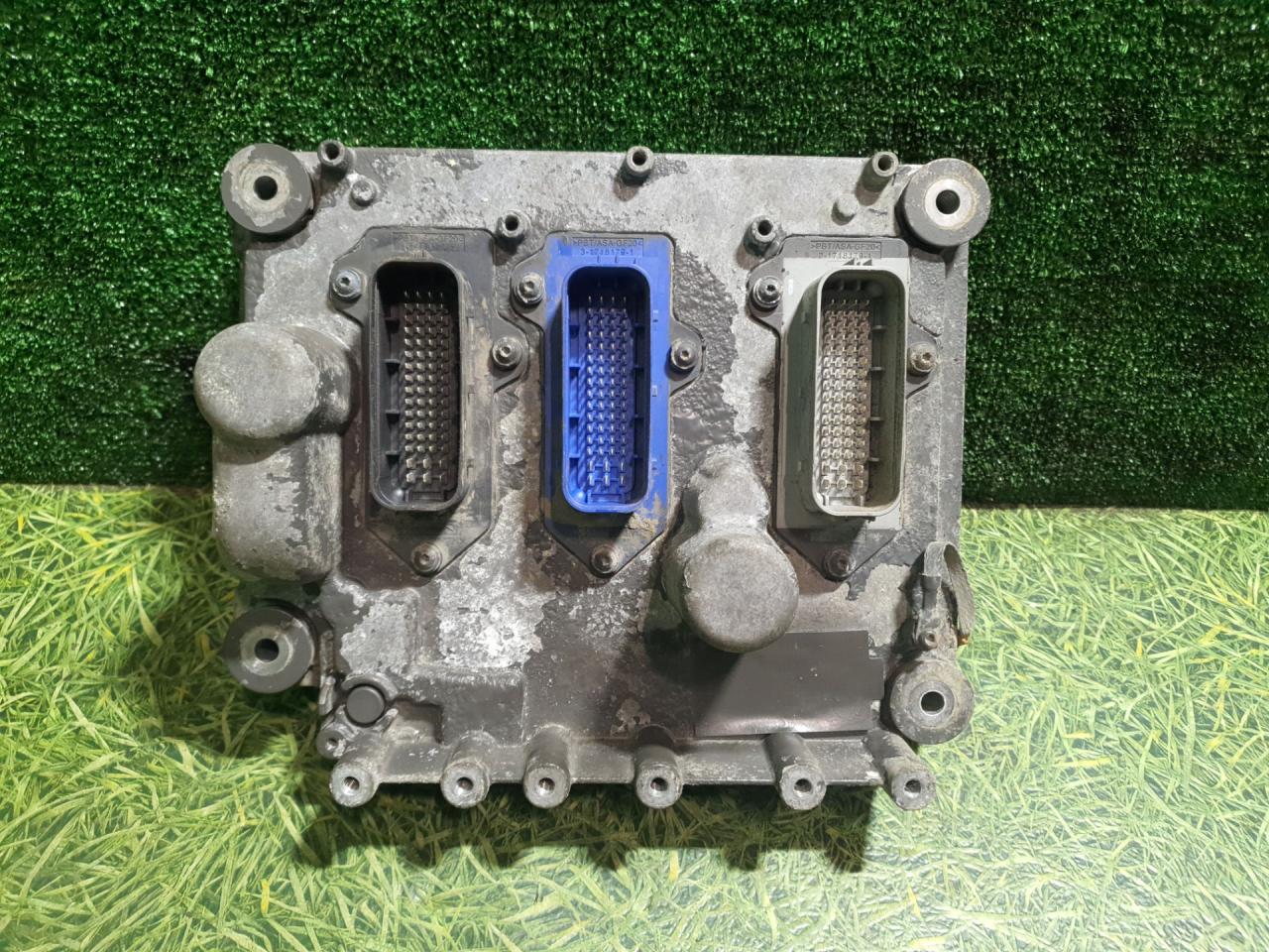 блок управления двигателем DAF XF 105 1 поколение 2010, 12.9 л., MX 300, дизель, МКПП, 1684367, 1887331, 1679021, 2161912 - фото №1