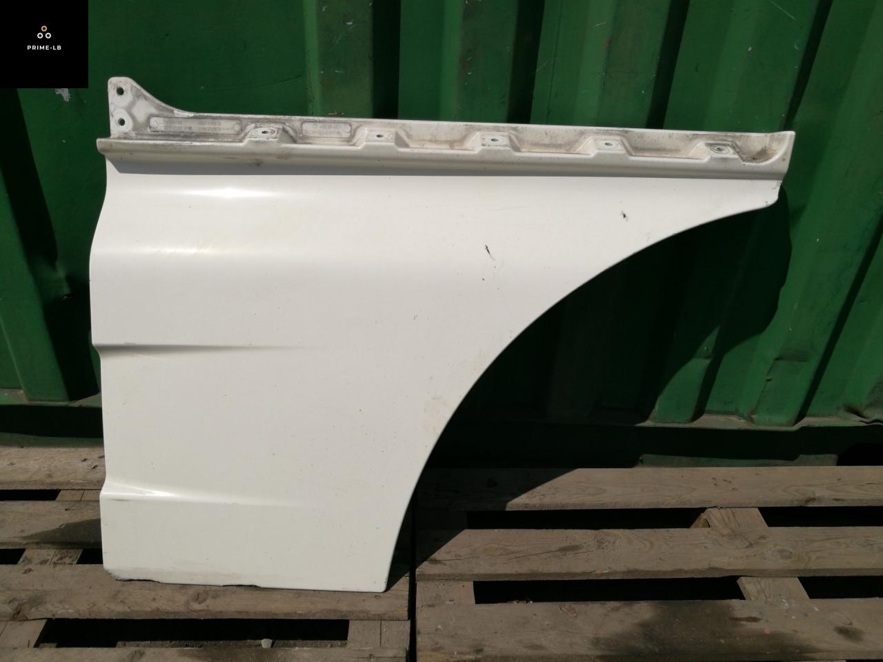 накладка двери (крышки) багажника MAN TGA 1 поколение 2008, 10.5 л., D 2066 LF 36, дизель, МКПП, 81626100023, 81626100019 - фото №1