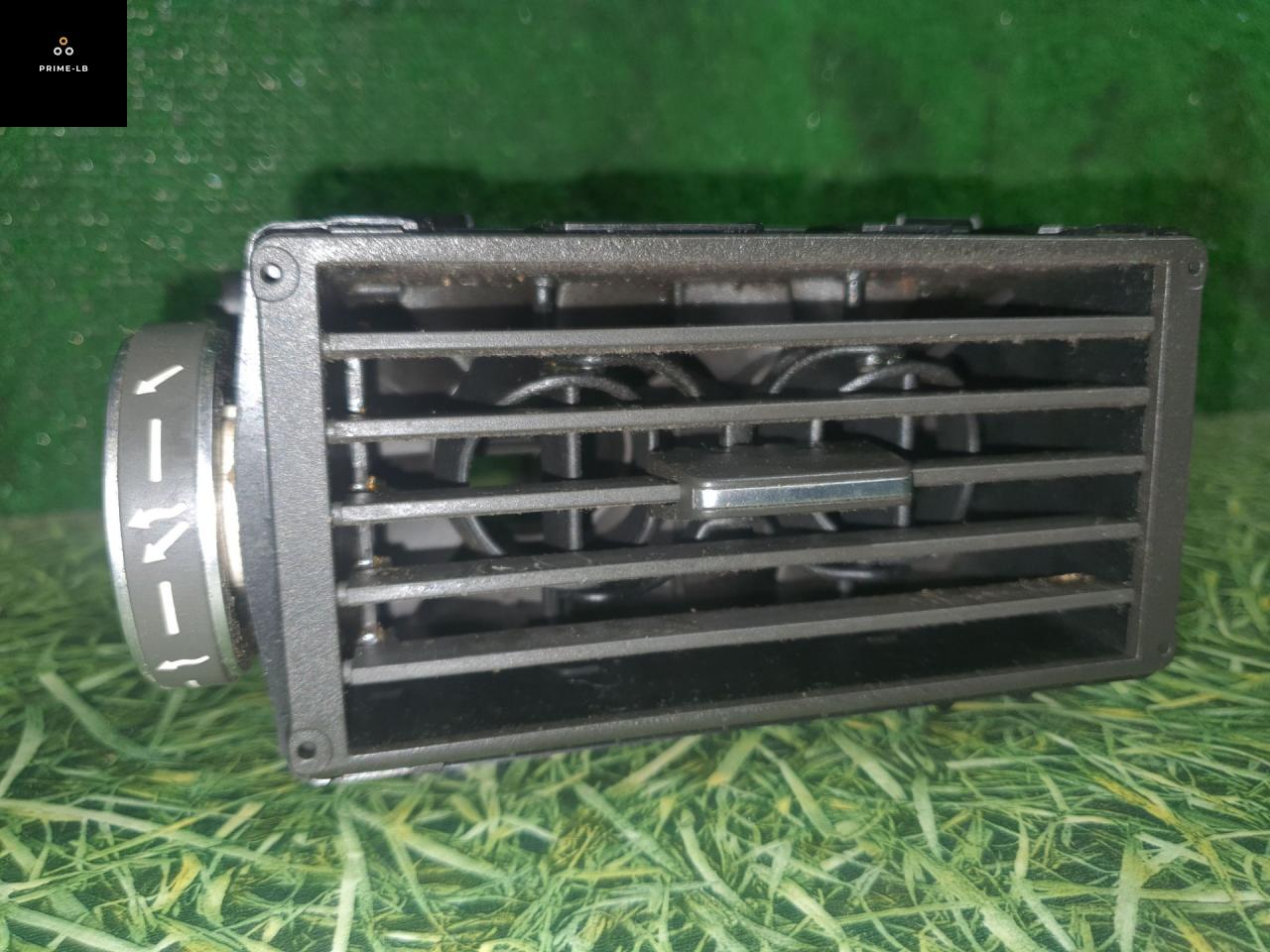 дефлектор обдува салона Volvo FH 3 поколение 2014, 12.8 л., D13K460, дизель, МКПП, 82246422 - фото №1