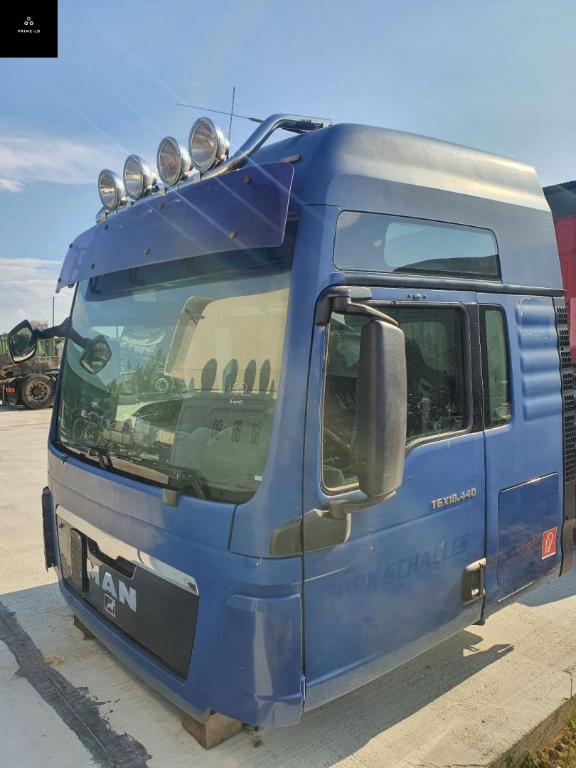 кабина MAN TGX 1 поколение 2008, 10.5 л., D 2066 LF 25, дизель, МКПП, 81600007852, 81600007925, 81600007853, 81600007926 - фото №1