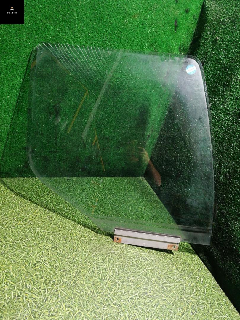 стекло двери передней правой Renault Premium 1 поколение 2004, 11.1 л., dCi 11C, дизель, АКПП, 7420827127 - фото №1