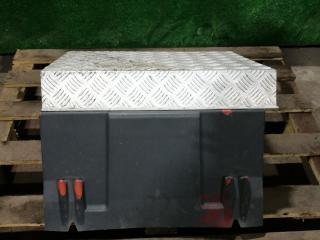 крышка аккумулятора Scania 5-Series 2006, 11.7 л., DT 12.12, дизель, АКПП, 1730147