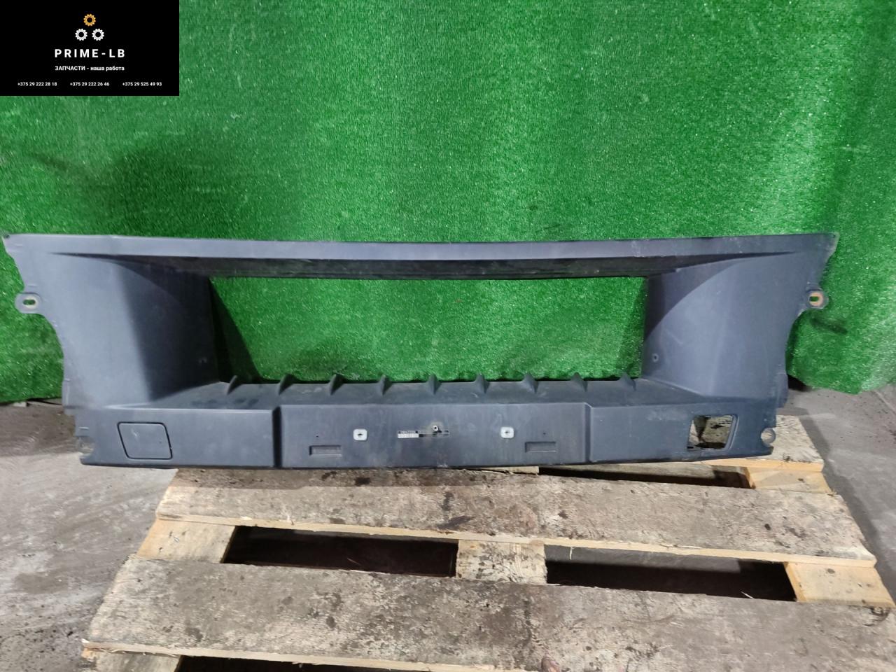 решетка радиатора MAN TGX 1 поколение 2014, 12.4 л., D 2676 LF 26, дизель, АКПП, 81416106863 - фото №1