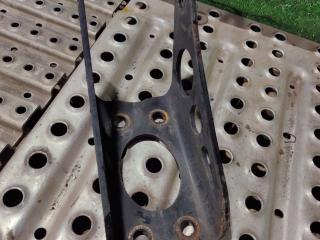 крепление амортизатора MAN TGX 1 поколение 2016, 12.4 л., D 2676 LF 52, дизель, АКПП, правый руль, 81437400195