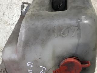 бачок омывателя Volkswagen Golf 2 поколение (1983 - 1992), 1.6 л., дизель, хетчбэк 5 дв.