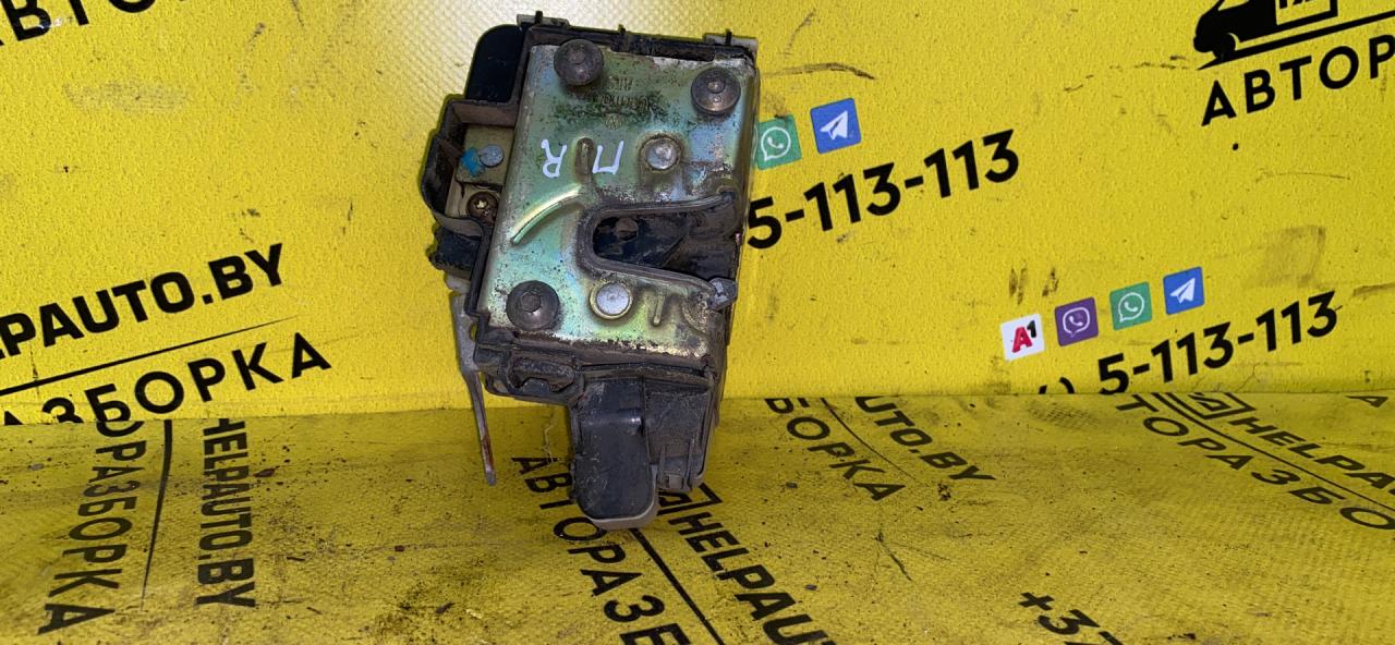 замок двери передней правой Volkswagen Golf 3 поколение 1995, 1.9 л., D, 1Z, дизель, МКПП, хетчбэк 5 дв., передний привод - фото №1