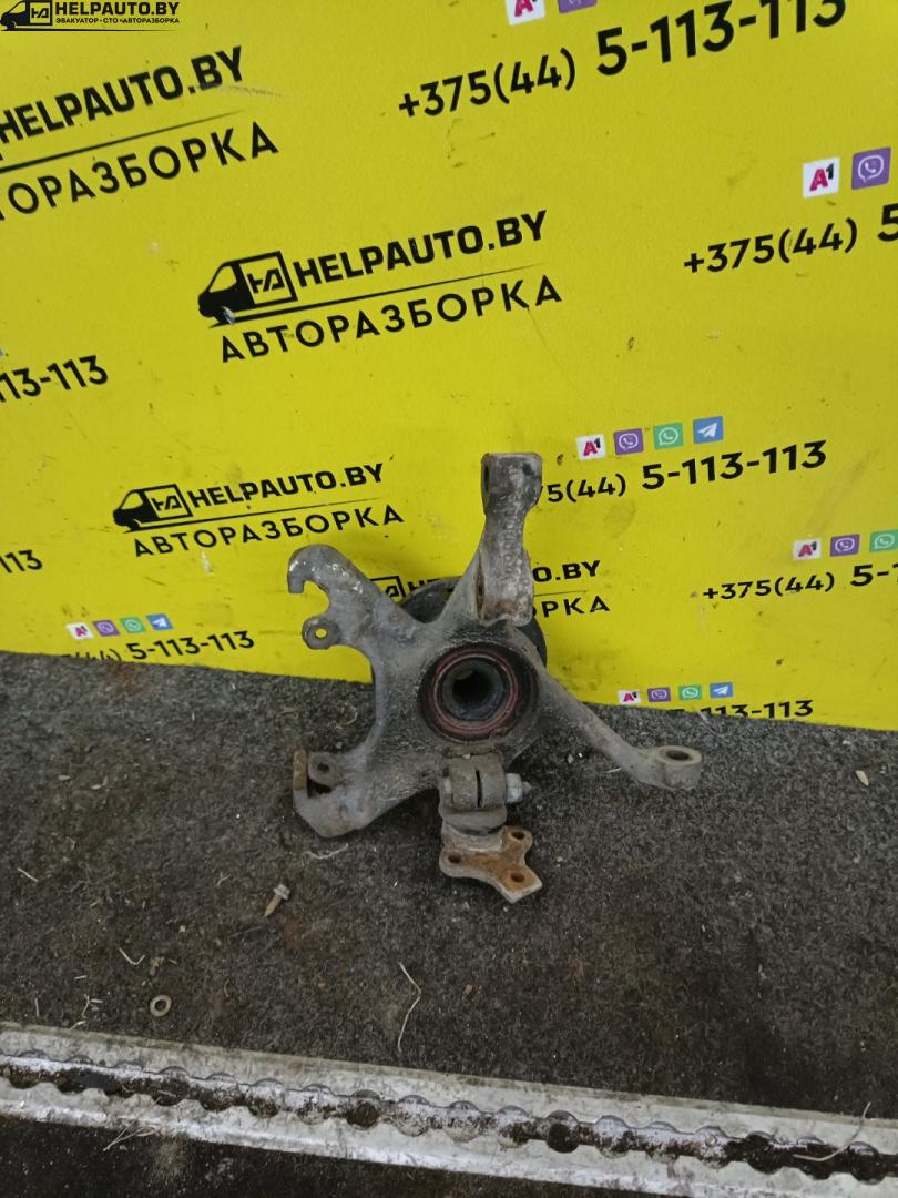 ступица передняя правая Volkswagen Golf 2 поколение 1990, 1.8 л., i, бензин, МКПП, хетчбэк 5 дв., передний привод - фото №1