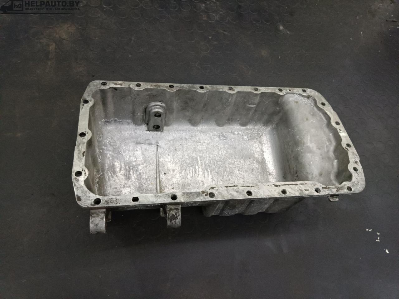 масляный поддон Citroen C5 1 поколение 2001, 2.0 л., HDi, дизель, МКПП, седан, передний привод - фото №1