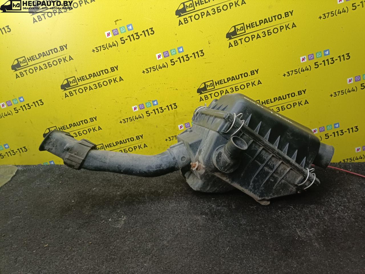 корпус воздушного фильтра Opel Vectra A 1991, 2.0 л., бензин, МКПП, хетчбэк 5 дв., передний привод - фото №1