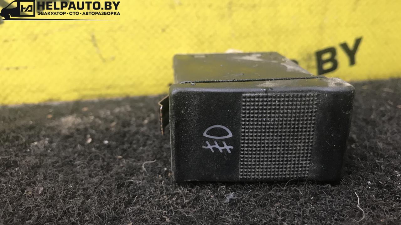 кнопка противотуманных фар Audi A6 4A/C4 (1994 - 1997), 2.5 л., TDi, дизель, универсал, передний привод - фото №1