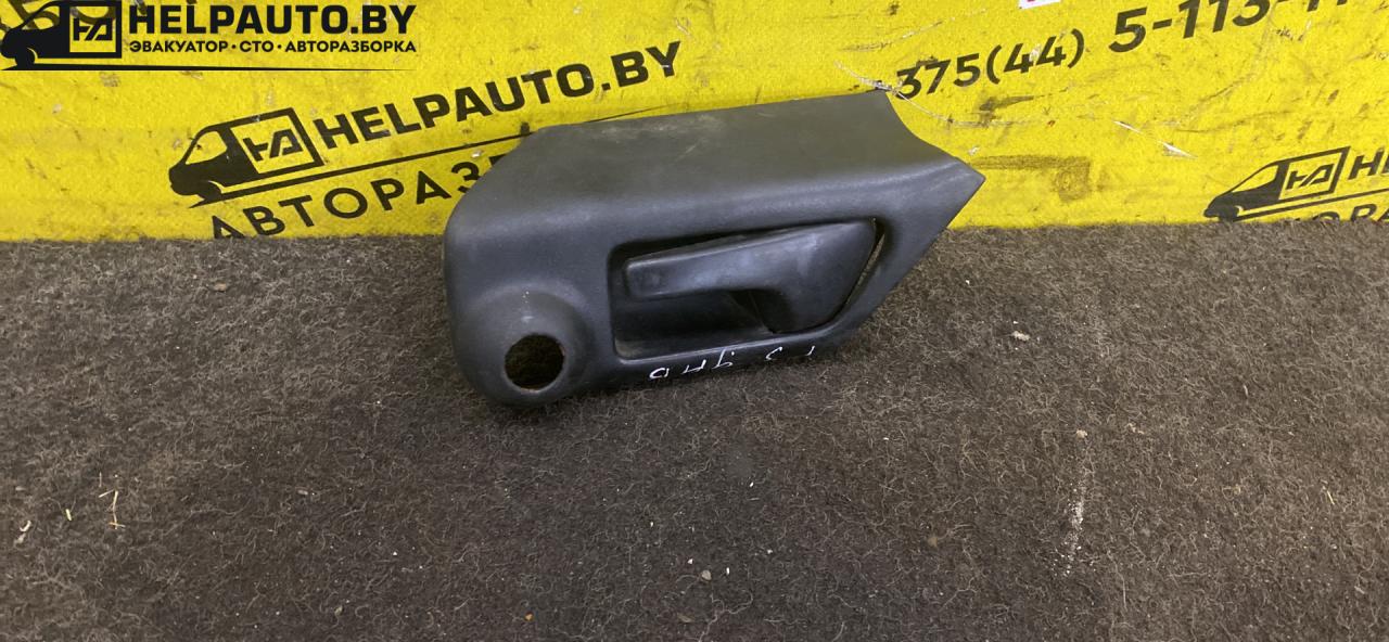 ручка внутренняя передняя левая Volkswagen Golf 3 поколение 1994, 1.9 л., D, дизель, МКПП, универсал, передний привод - фото №1