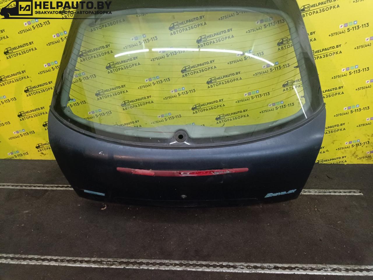 стекло заднее Fiat Brava 1 поколение 1998, 1.4 л., бензин, МКПП, хетчбэк 5 дв., передний привод - фото №1