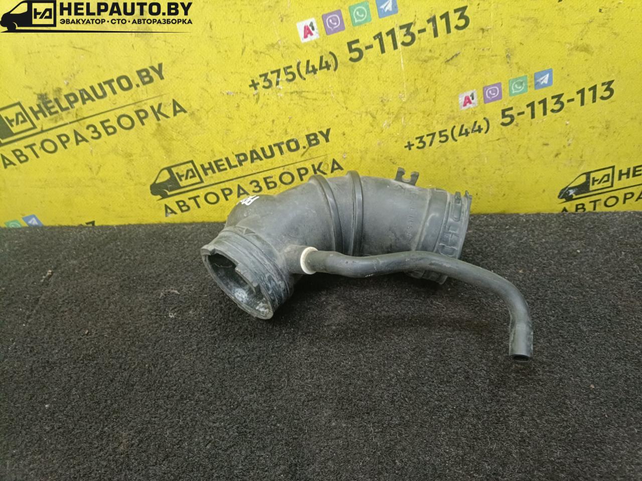 патрубок воздушного фильтра Ford Probe 2 поколение 1995, 2.0 л., i, бензин, МКПП, купе, передний привод - фото №1