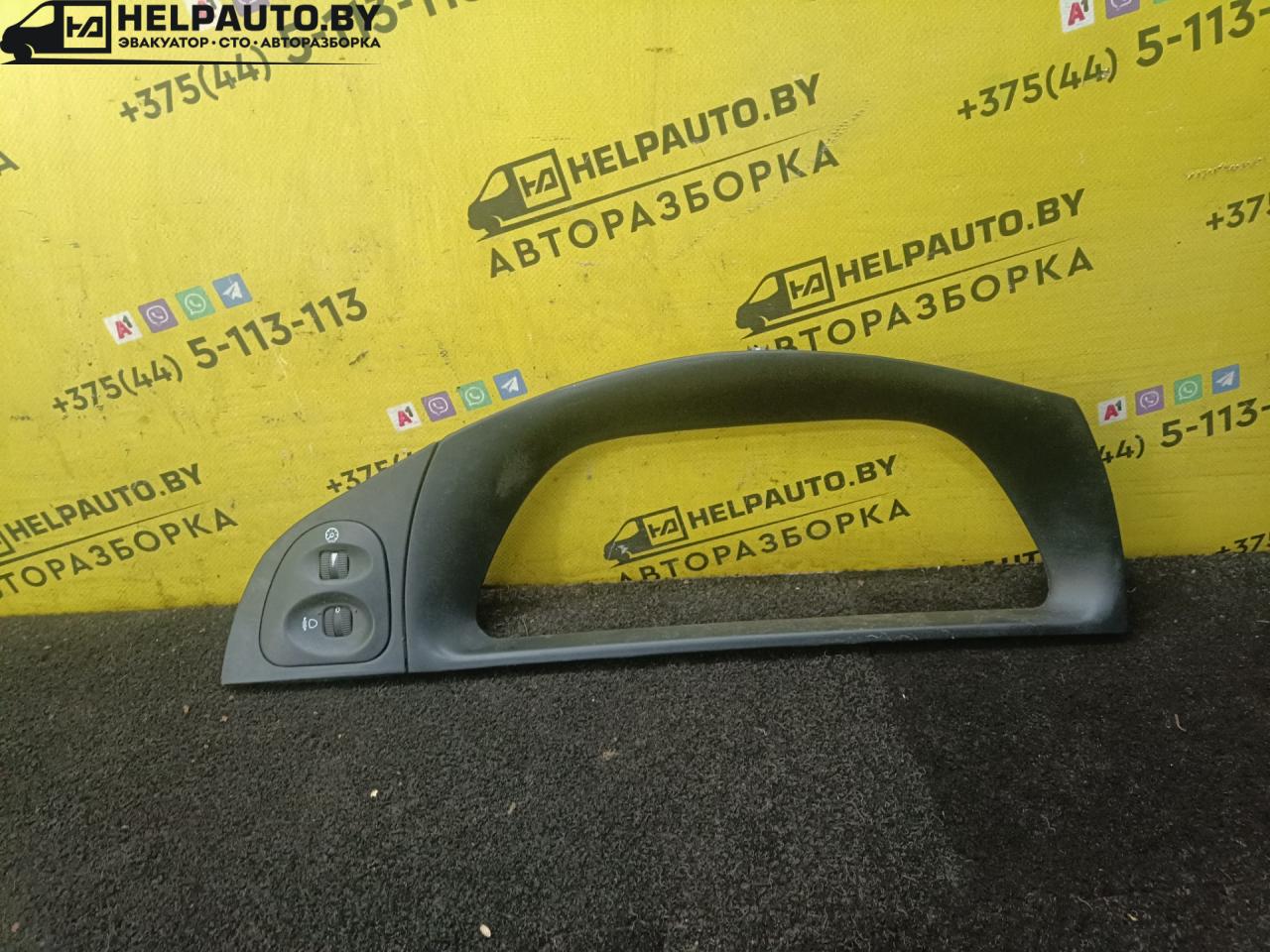 рамка панели приборов Fiat Palio 1 поколение 1998, 1.2 л., i, бензин, МКПП, универсал, передний привод - фото №1