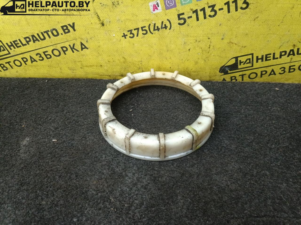 гайка топливного насоса Dodge Neon 2 поколение 2003, 2.0 л., ECC, бензин, АКПП, красный, седан - фото №1