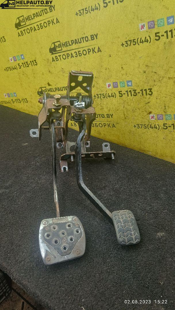 узел педальный (блок педалей) Kia Rio 1 поколение 2002, 1.5 л., A5D, бензин, 5МКПП, синий, универсал - фото №1