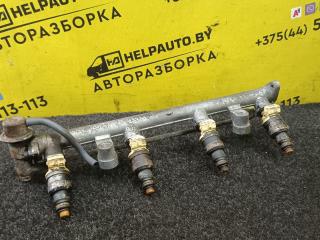 топливная рампа Hyundai Tiburon 1 поколение [рестайлинг] RD 2001, 2.0 л., бензин, 5МКПП, красный, купе