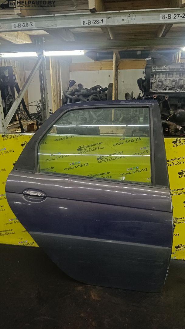 замок двери задней правой Renault Scenic RX4 1 поколение 2003, 2.0 л., F4R 744, бензин, МКПП, синий, внедорожник 5 дв. - фото №1