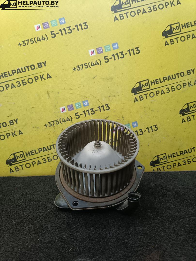 моторчик печки Mazda Xedos 6 1 поколение 1995, 2.0 л., бензин, МКПП, серый, седан, передний привод - фото №1