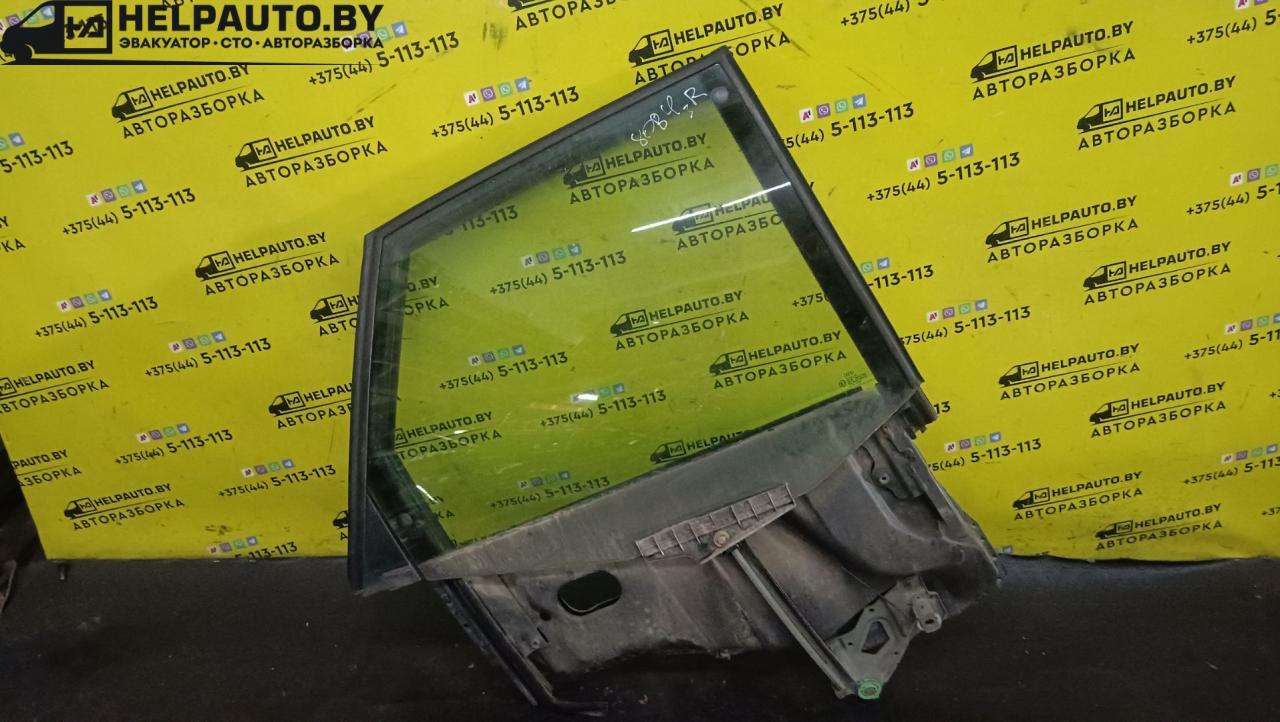 стеклоподъемник задний правый Audi 80 8C/B4 1994, 2.0 л., бензин, МКПП, зеленый, седан, передний привод - фото №1