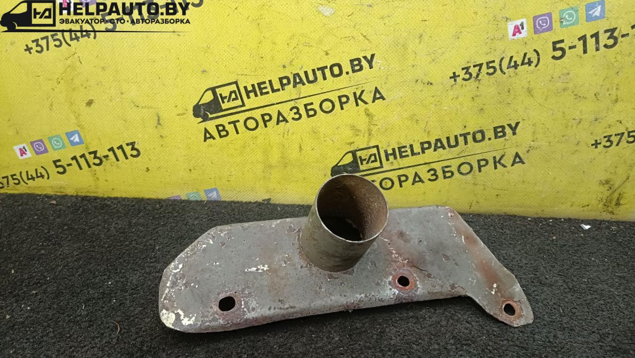 тепловой экран глушителя Opel Kadett D (1979 - 1984), 1.4 л., бензин, МКПП, зеленый, хетчбэк 5 дв. - фото №1