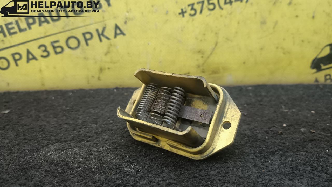 сопротивление печки Rover 400 Series 2 поколение 1996, 1.6 л., 16 K4F, бензин, МКПП, серебристый, седан, передний привод - фото №1