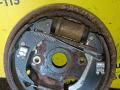 механизм развода задних тормозных колодок Fiat Punto 1 поколение 1997, 1.2 л., бензин, МКПП, красный, хетчбэк 3 дв., передний привод - фото №2