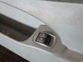 кнопка стеклоподъемника двери передней левой Renault Scenic 1 поколение 1998, 1.6 л., K7M 702, бензин, 5МКПП, серый, передний привод - фото №3