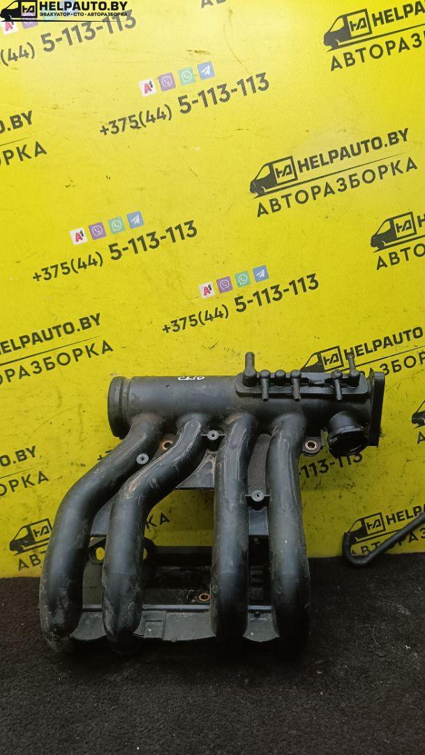 коллектор впускной Renault Clio 2 поколение 1998, 1.2 л., бензин, золотистый, хетчбэк 3 дв., передний привод - фото №1